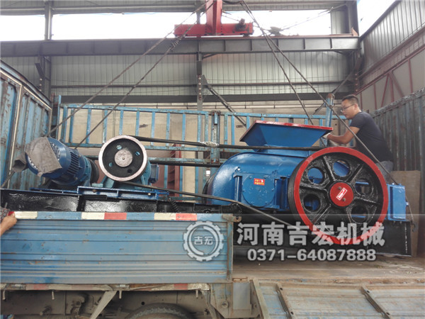 2PG610×400對輥制沙機(jī)