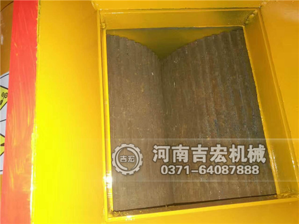 齒輥破碎機(jī)廠家哪家好?認(rèn)準(zhǔn)吉宏機(jī)械,品質(zhì)有保障!