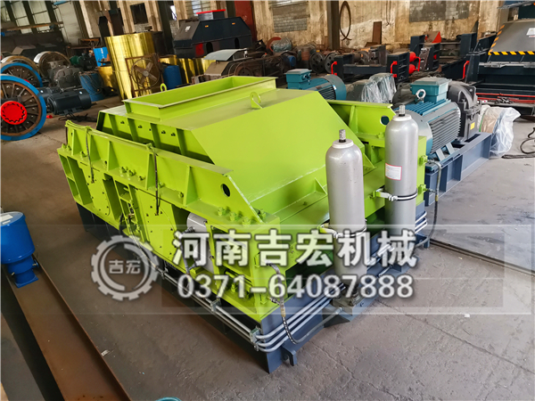 液壓對輥制沙機(jī)